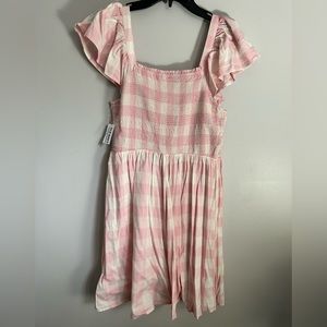 OldNavy Woman’s Dress. 💗